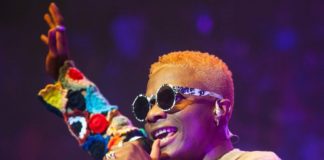 Shoki Shitta Beaten For Disrespecting Wizkid