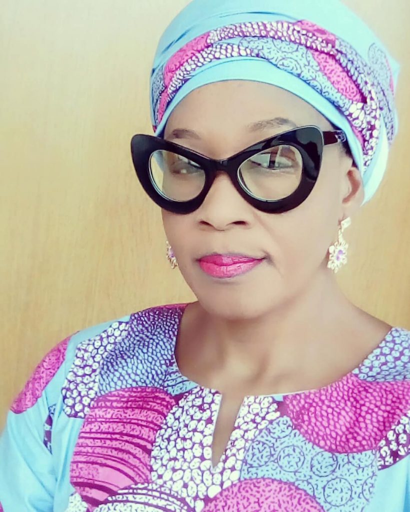 Kemi Olunloyo Turns Beggar As She Battles With Mental Health